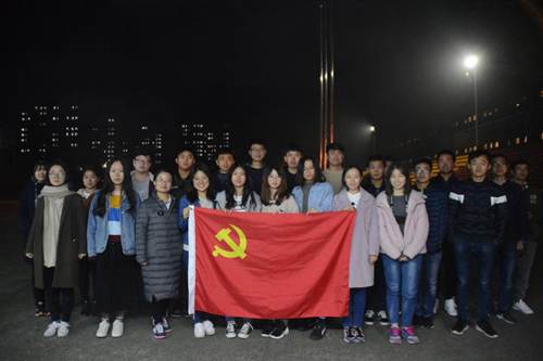 说明: http://202.194.15.160:8082/_vsl/270D8491935CB11EBB25DB7B9F081C8E/F2266E6D/105CD